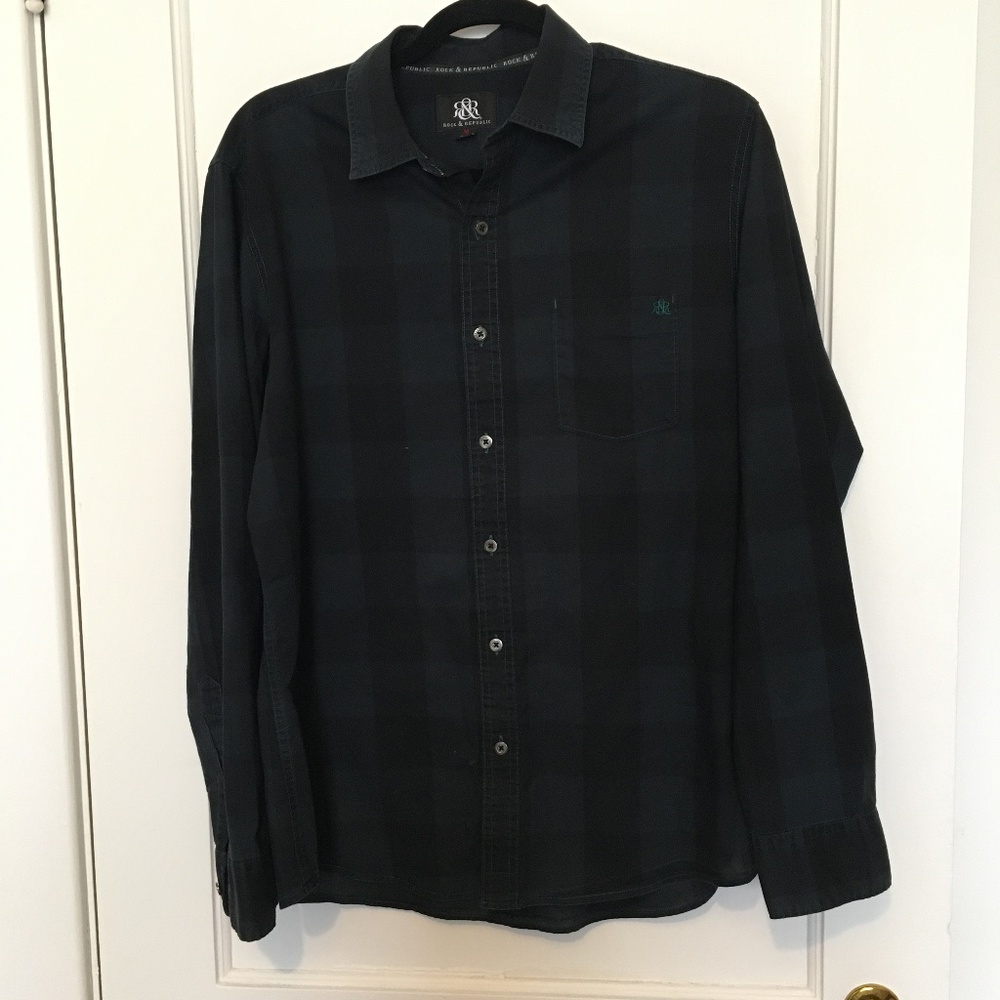 Rock and Republic Men’s Button Up Long Sleeve 100% Cotton